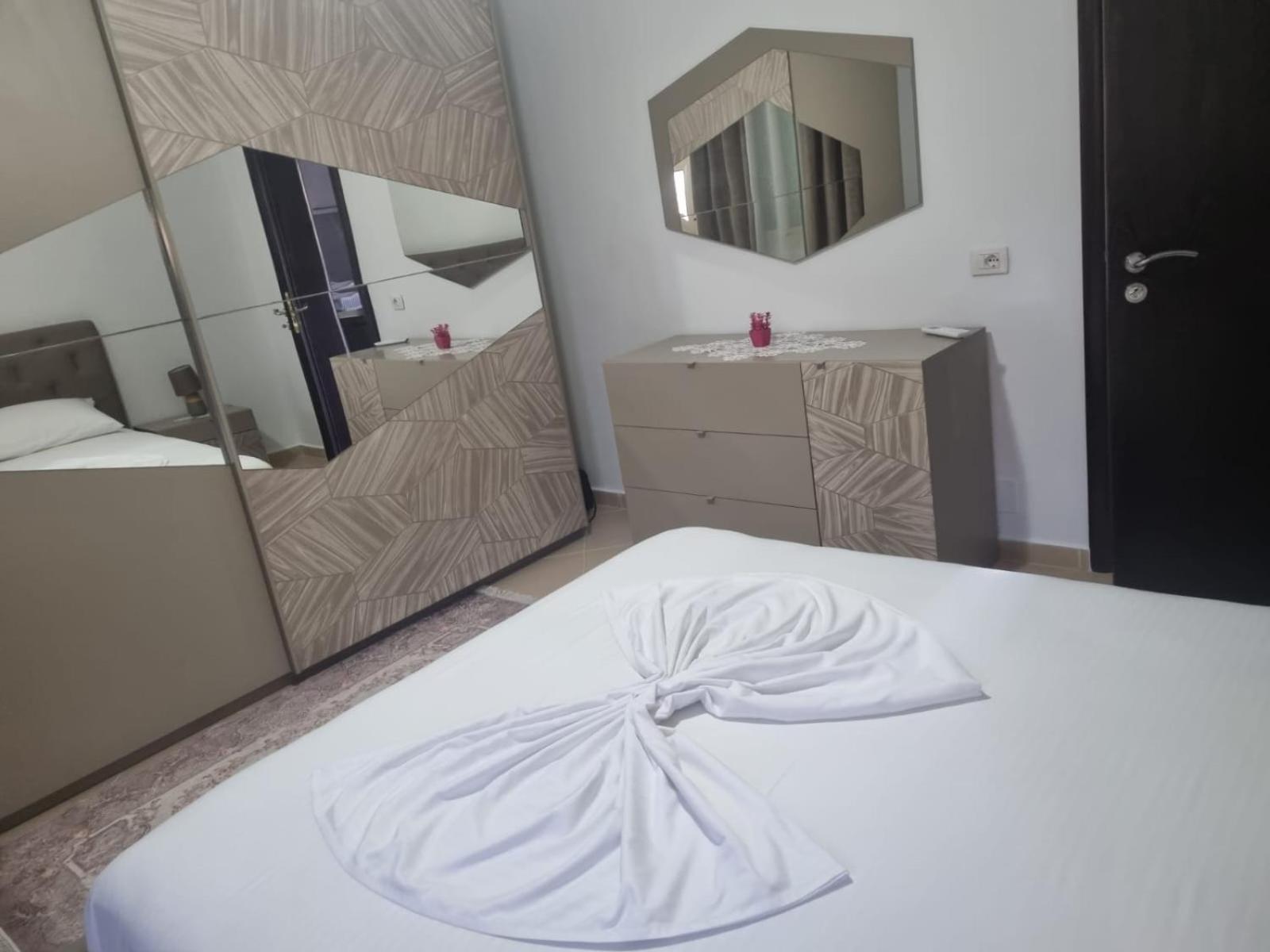 Vila Megi-Rent Room Vlorë Εξωτερικό φωτογραφία