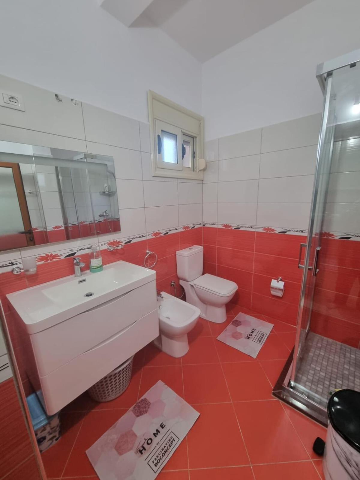 Vila Megi-Rent Room Vlorë Εξωτερικό φωτογραφία