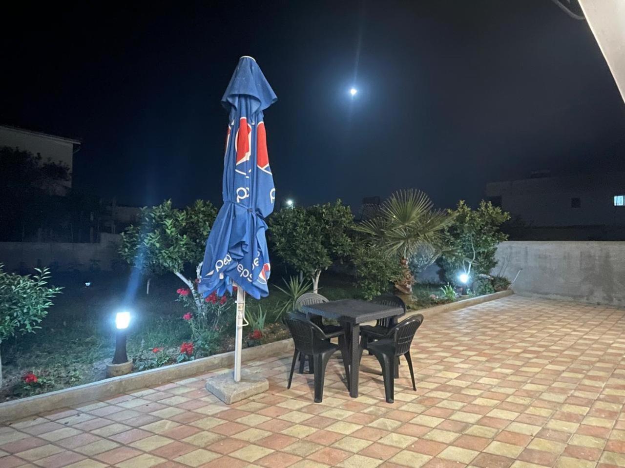 Vila Megi-Rent Room Vlorë Εξωτερικό φωτογραφία