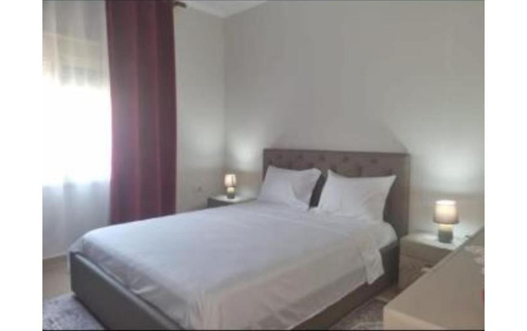 Vila Megi-Rent Room Vlorë Εξωτερικό φωτογραφία
